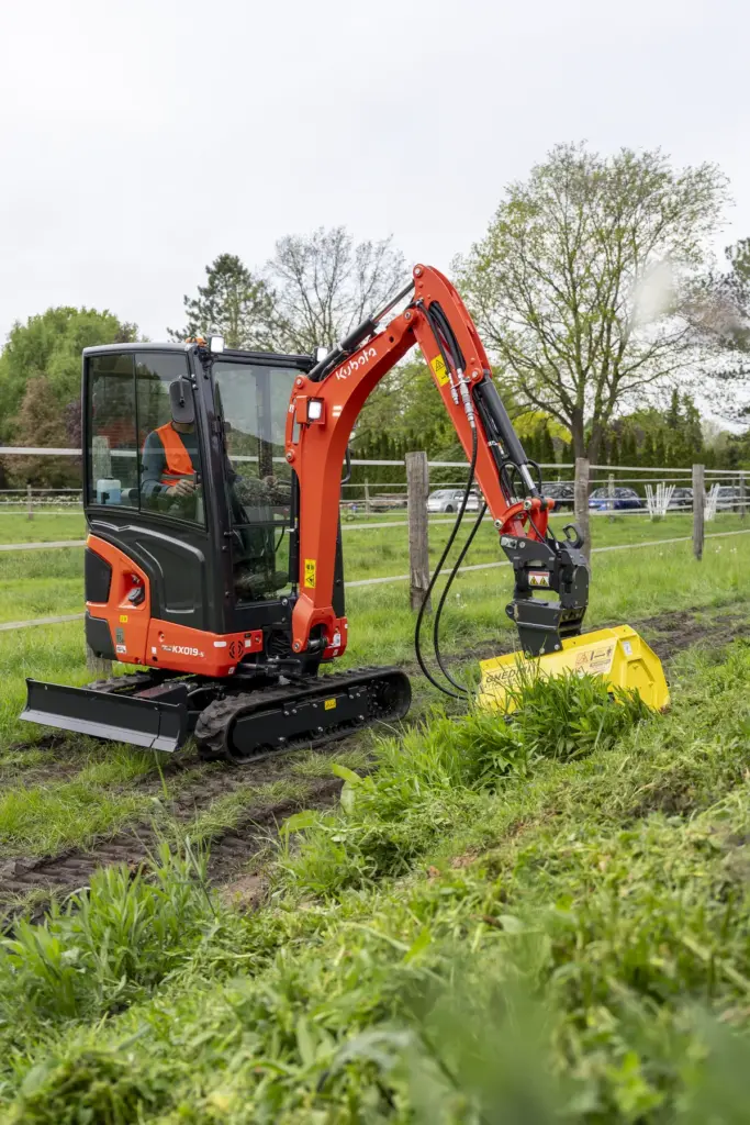 Kubota KX019-5 Kompaktbagger mit Mulcher